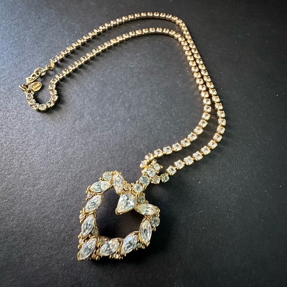 Vintage Monet Rhinestone Heart Necklace Gold Tone 16” - Picture 4 of 9